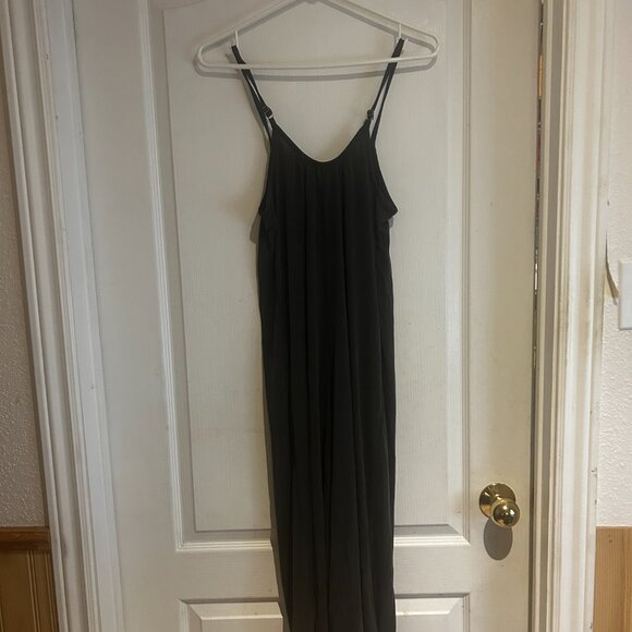 Love Tree Grey Maxi Slip Dress – Size Small - Picture 3 of 3